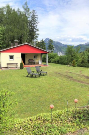 Ferienhaus am Traunsee mit Bergsicht